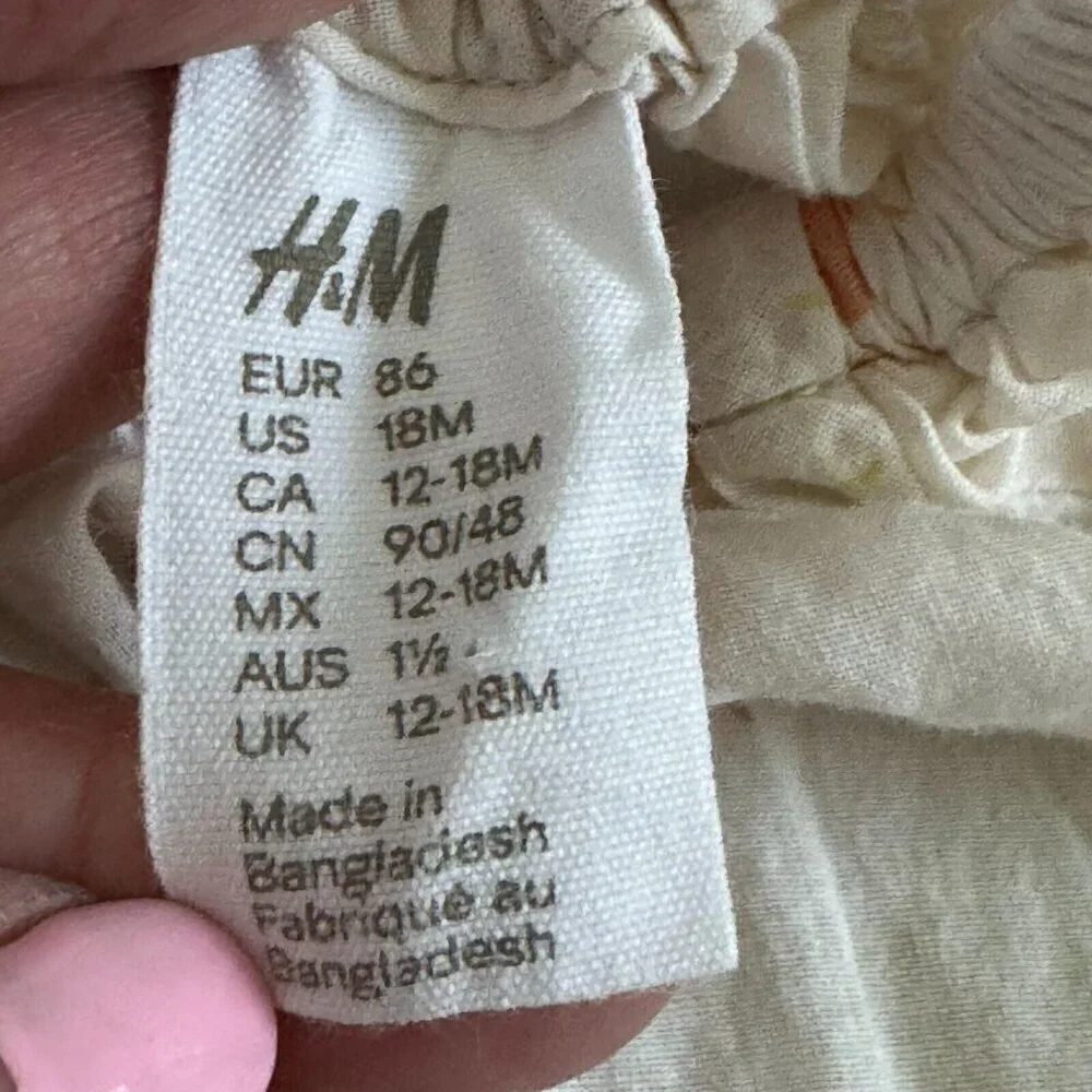 H&M Baby Girl Cotton Sunny Romper Shorts Summer Cap Sleeve Cream Size 18M